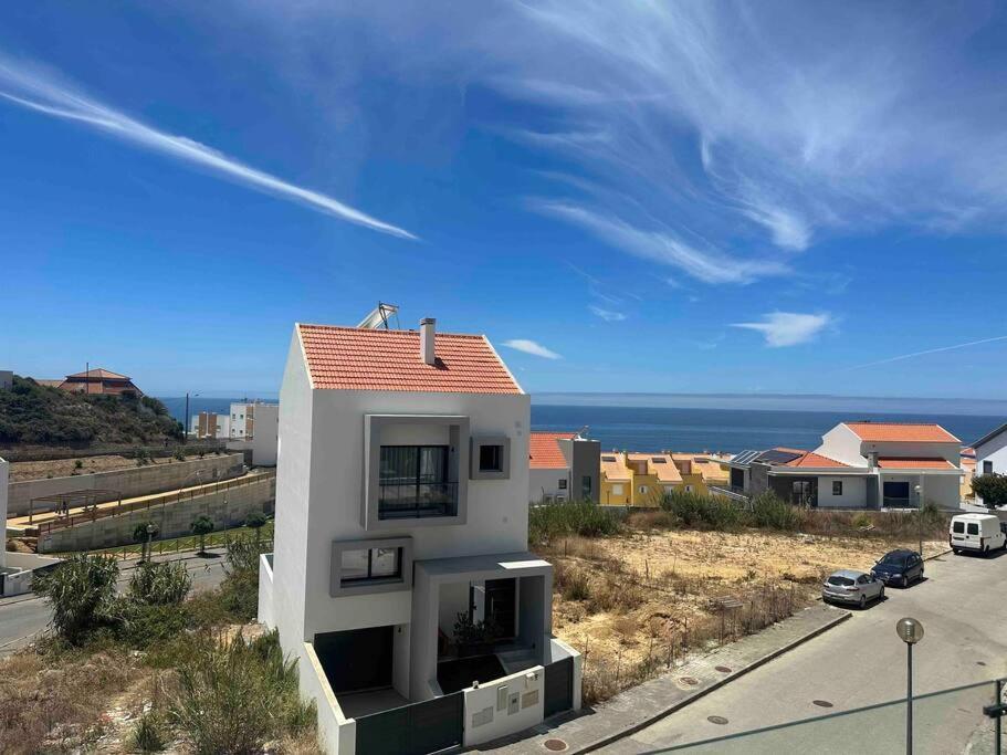 Beach, Ocean View & Bright House Ericeira Kültér fotó
