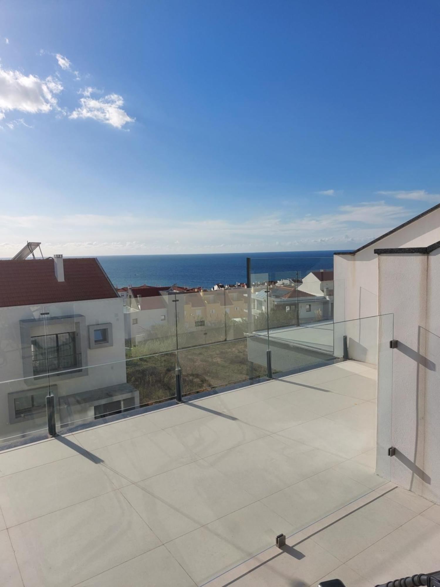 Beach, Ocean View & Bright House Ericeira Kültér fotó